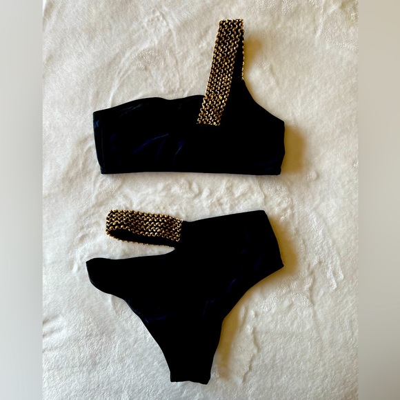 Brand New Swim Suit from Shein - Picture 2 of 2